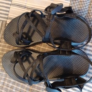 Chacos size 6